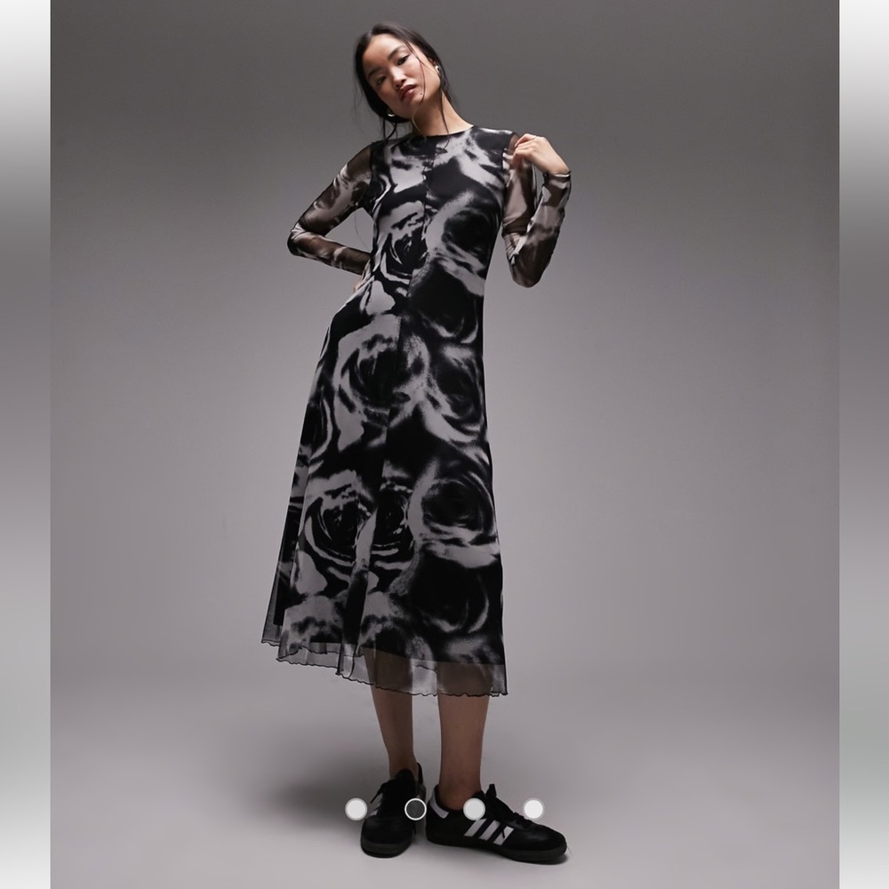 Topshop Black and White Long Sleeve Dress